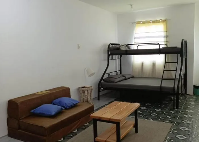 Townhouse In Cebu Hébergement de vacances Compostela (Cebu)